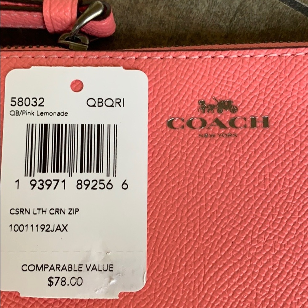COACH Corner Zip Wristlet CB/Pink Lemonade - Picture 7 of 16